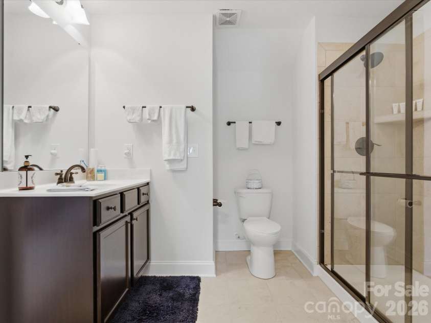 1180 Avalon Place, Matthews, NC 28104.  MLS# CAR4361510, YatesRealty ID 8189. 
