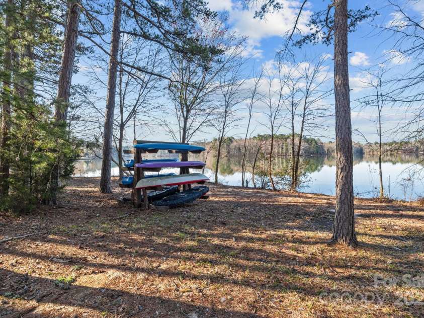 302 Ambleside Village Lane, Davidson, NC 28036.  MLS# CAR4228378, YatesRealty ID 8189. 