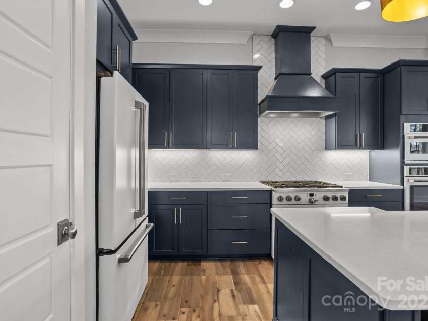 302 Ambleside Village Lane, Davidson, NC 28036.  MLS# CAR4228378, YatesRealty ID 8189. 