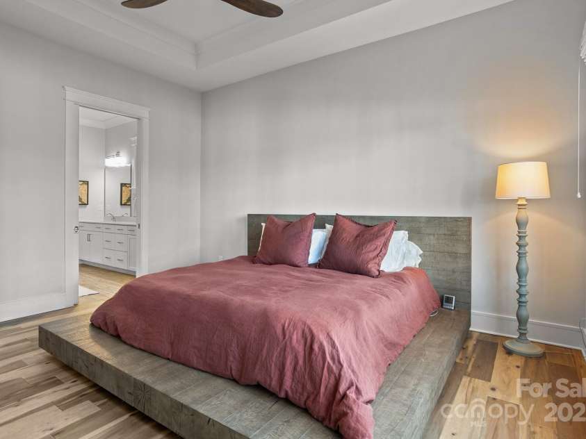 302 Ambleside Village Lane, Davidson, NC 28036.  MLS# CAR4228378, YatesRealty ID 8189. 