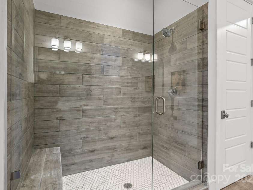 302 Ambleside Village Lane, Davidson, NC 28036.  MLS# CAR4228378, YatesRealty ID 8189. 