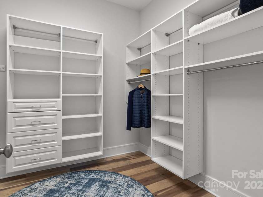 302 Ambleside Village Lane, Davidson, NC 28036.  MLS# CAR4228378, YatesRealty ID 8189. 