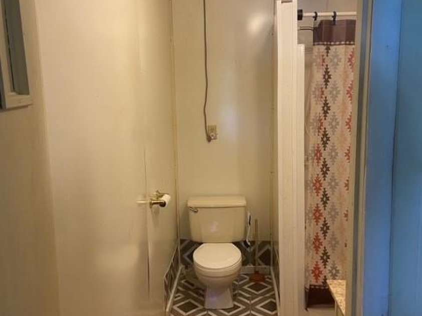 25 Highland Street, Weaverville, NC 28787.  MLS# CAR4322987, YatesRealty ID 819. 