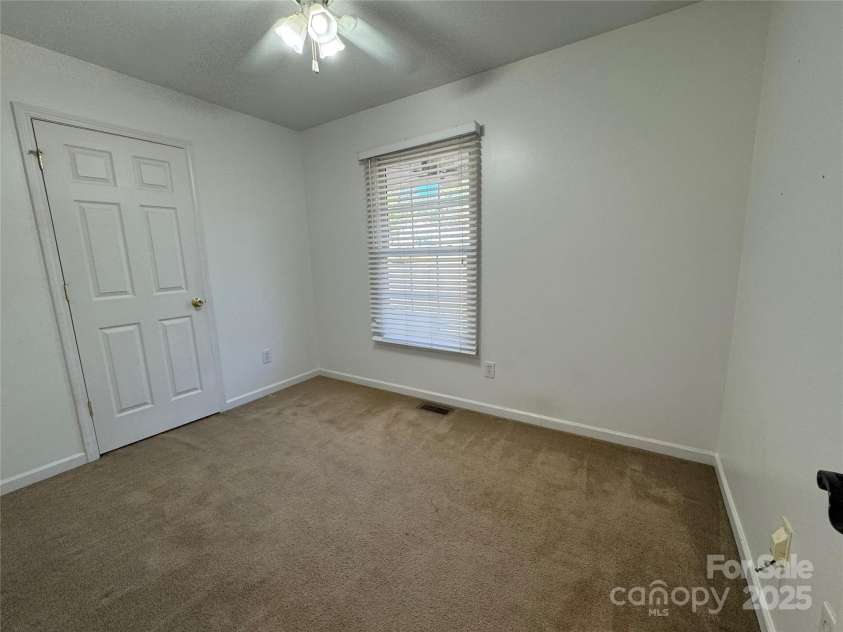 314 Louisiana Avenue, Bessemer City, NC 28016.  MLS# CAR4318111, YatesRealty ID 819. 