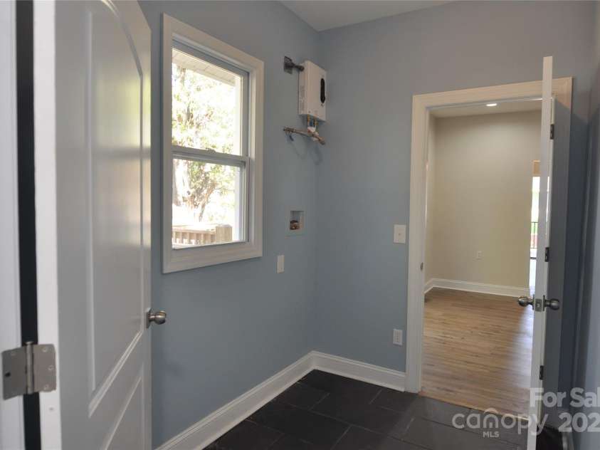 536 Fourth Street, Chester, SC 29706.  MLS# CAR4201059, YatesRealty ID 819. 