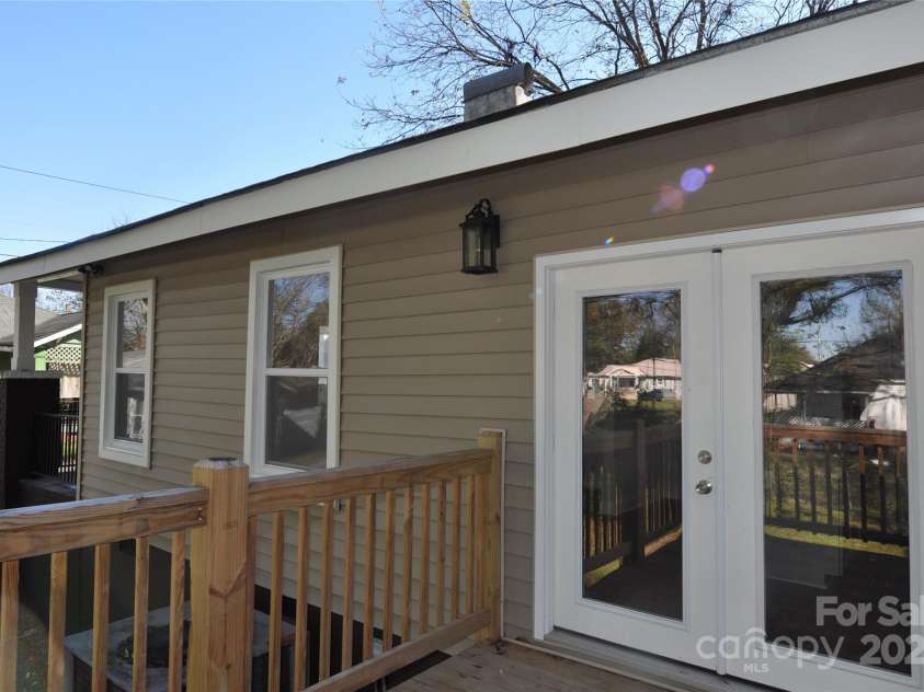 536 Fourth Street, Chester, SC 29706.  MLS# CAR4201059, YatesRealty ID 819. 