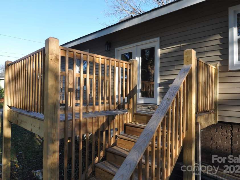 536 Fourth Street, Chester, SC 29706.  MLS# CAR4201059, YatesRealty ID 819. 