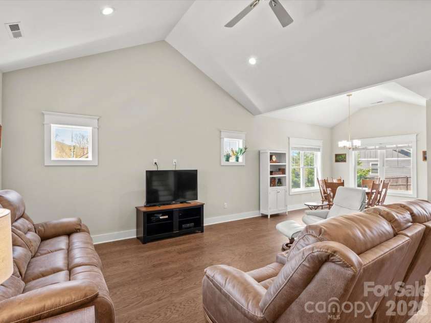 111 Ellis Lane, Arden, NC 28704.  MLS# CAR4362582, YatesRealty ID 8190. Room for a larger television or projector, you decide