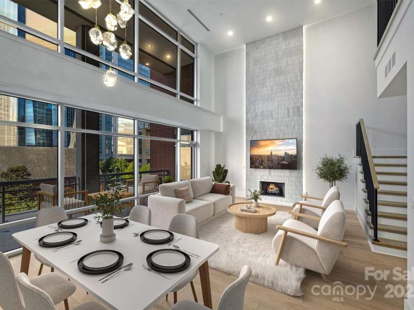 435 Tryon Street, Charlotte, NC 28202.  MLS# CAR4309811, YatesRealty ID 8190. 