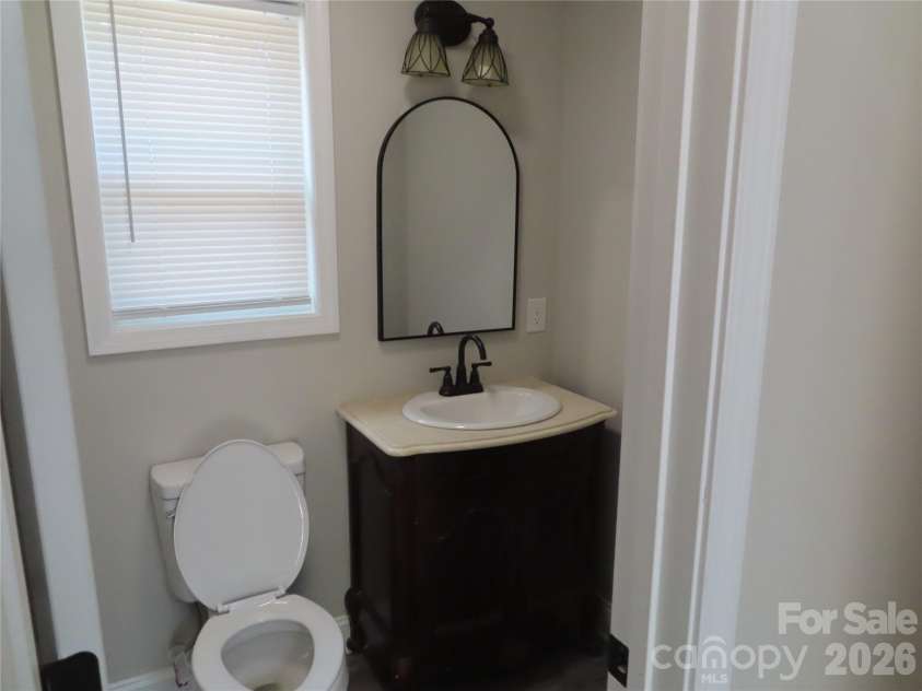 3095 Hillcrest Road, York, SC 29745.  MLS# CAR4364094, YatesRealty ID 8191. 