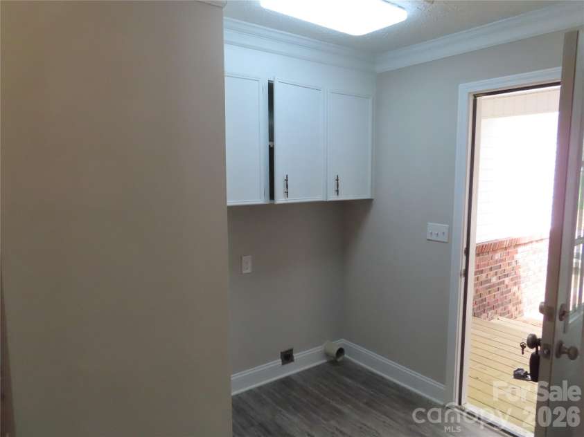 3095 Hillcrest Road, York, SC 29745.  MLS# CAR4364094, YatesRealty ID 8191. 