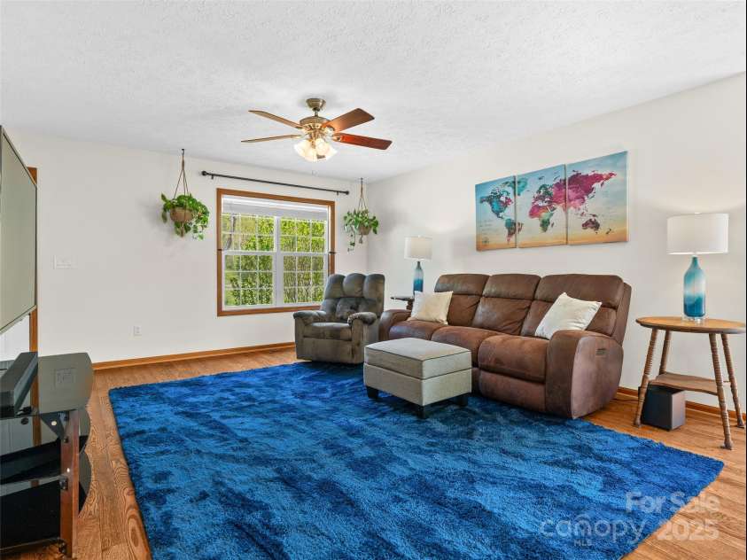 4 High Mountain Lane, Candler, NC 28715.  MLS# CAR4248411, YatesRealty ID 8193. 