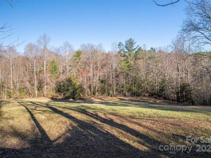 5839 Duck Creek Road, Lenoir, NC 28645.  MLS# CAR4237926, YatesRealty ID 8194. 