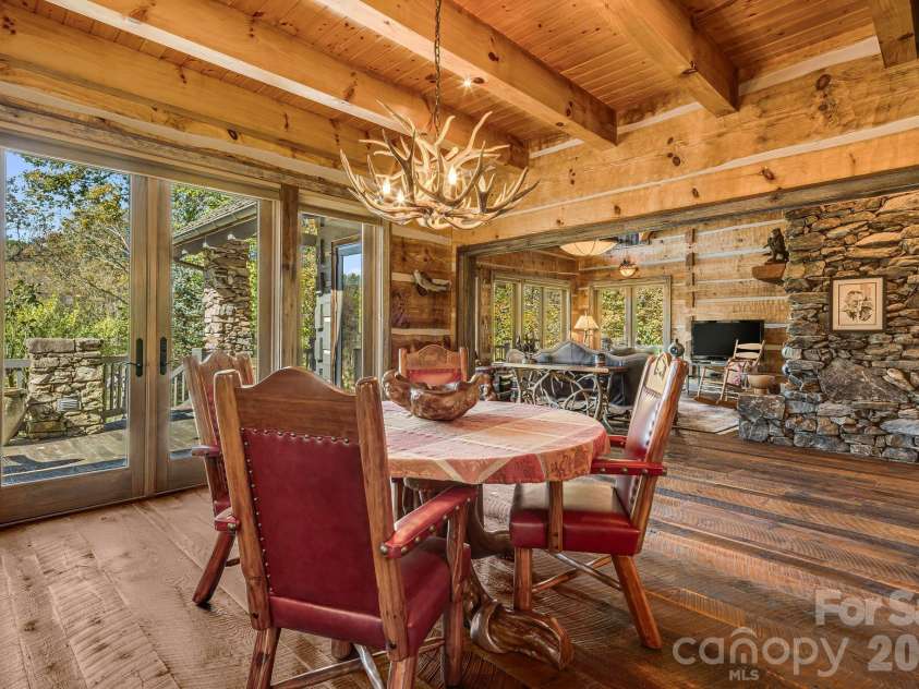 99 Thistle Ridge, Canton, NC 28716.  MLS# CAR4316255, YatesRealty ID 8194. 