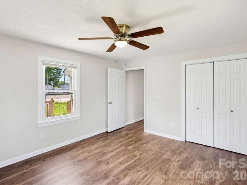 1627 Warren Avenue, Gastonia, NC 28054.  MLS# CAR4380126, YatesRealty ID 8195. 