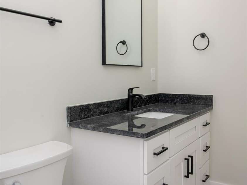 43 Robbins Circle, Lexington, NC 27292.  MLS# CAR4228206, YatesRealty ID 8196. 