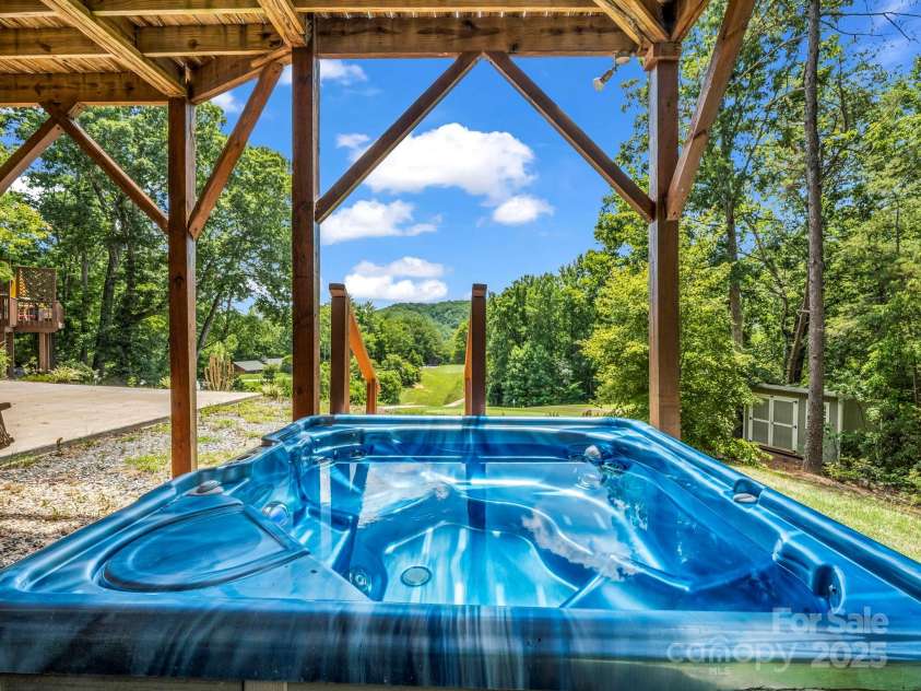 188 Fern Loop, Lake Lure, NC 28746.  MLS# CAR4287067, YatesRealty ID 8197. 