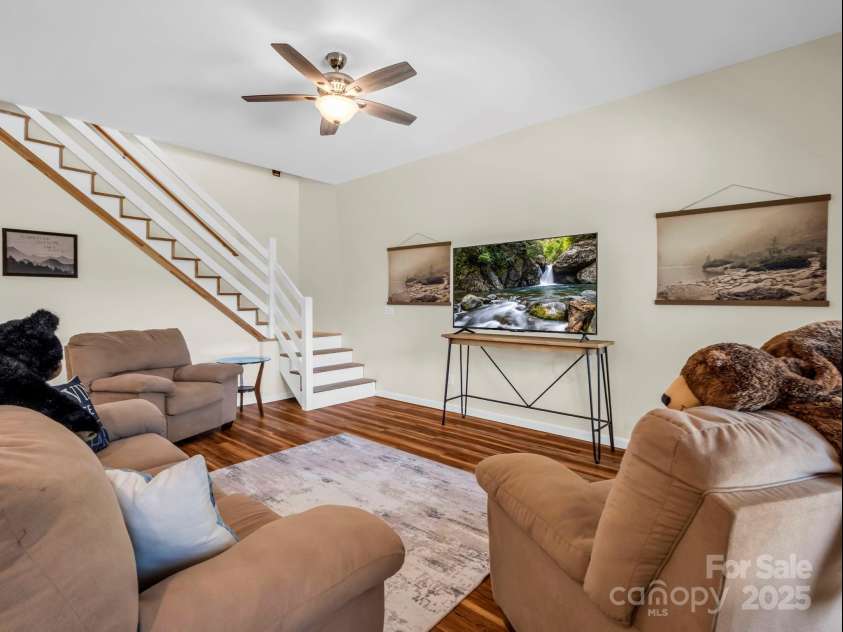 188 Fern Loop, Lake Lure, NC 28746.  MLS# CAR4287067, YatesRealty ID 8197. 