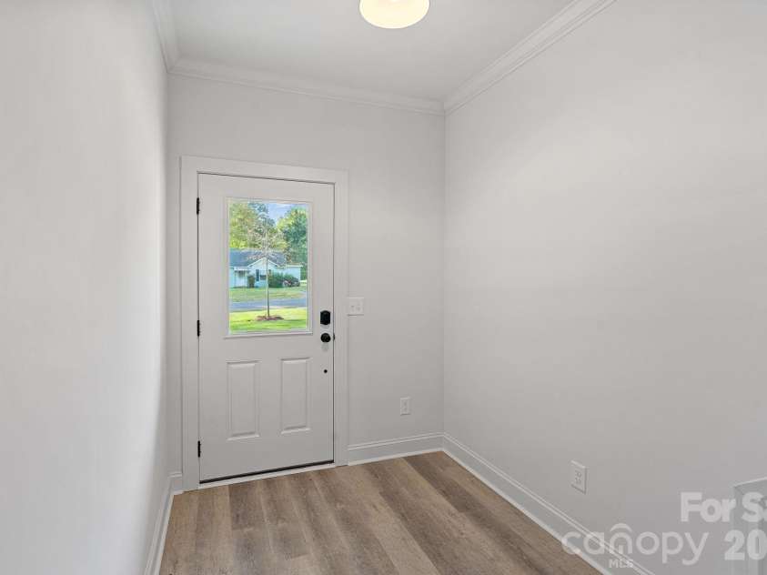 3140 Dublin Road, Charlotte, NC 28208.  MLS# CAR4324947, YatesRealty ID 8198. 