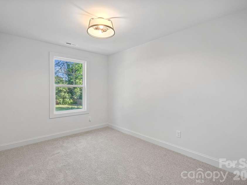 3140 Dublin Road, Charlotte, NC 28208.  MLS# CAR4324947, YatesRealty ID 8198. 