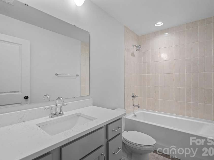 3140 Dublin Road, Charlotte, NC 28208.  MLS# CAR4324947, YatesRealty ID 8198. 
