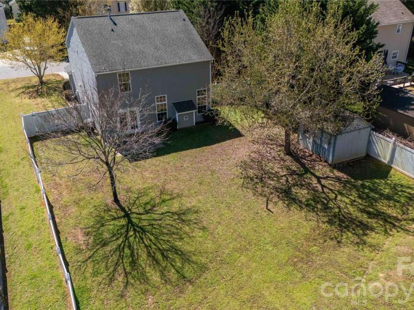 917 Poplar Forest Ridge, Clover, SC 29710.  MLS# CAR4359803, YatesRealty ID 8199. 