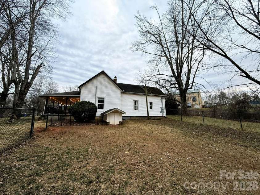246 Tryon Road, Rutherfordton, NC 28139.  MLS# CAR4344001, YatesRealty ID 8200. 