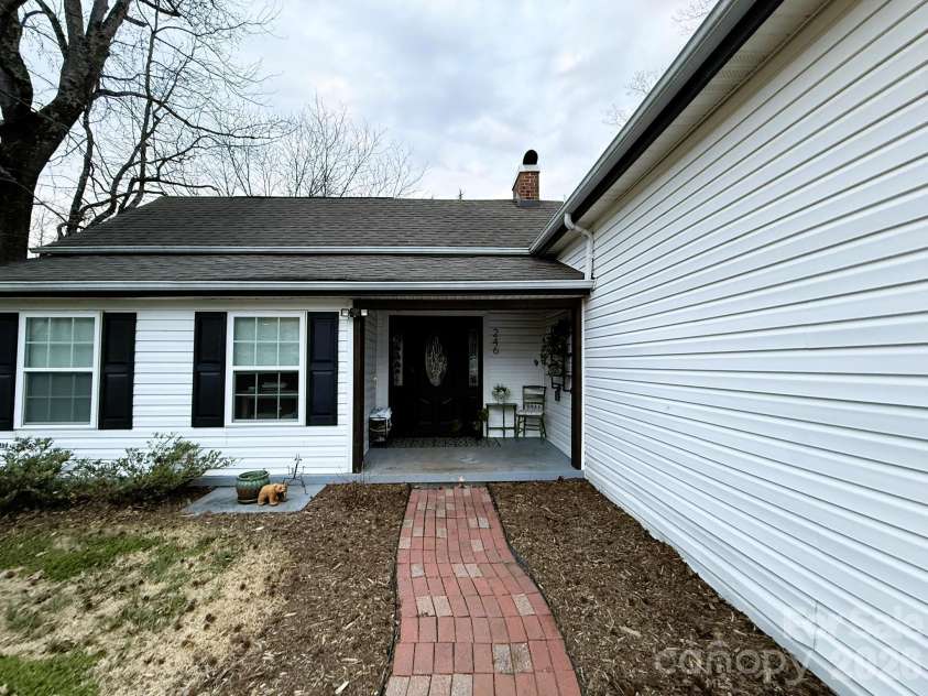 246 Tryon Road, Rutherfordton, NC 28139.  MLS# CAR4344001, YatesRealty ID 8200. 