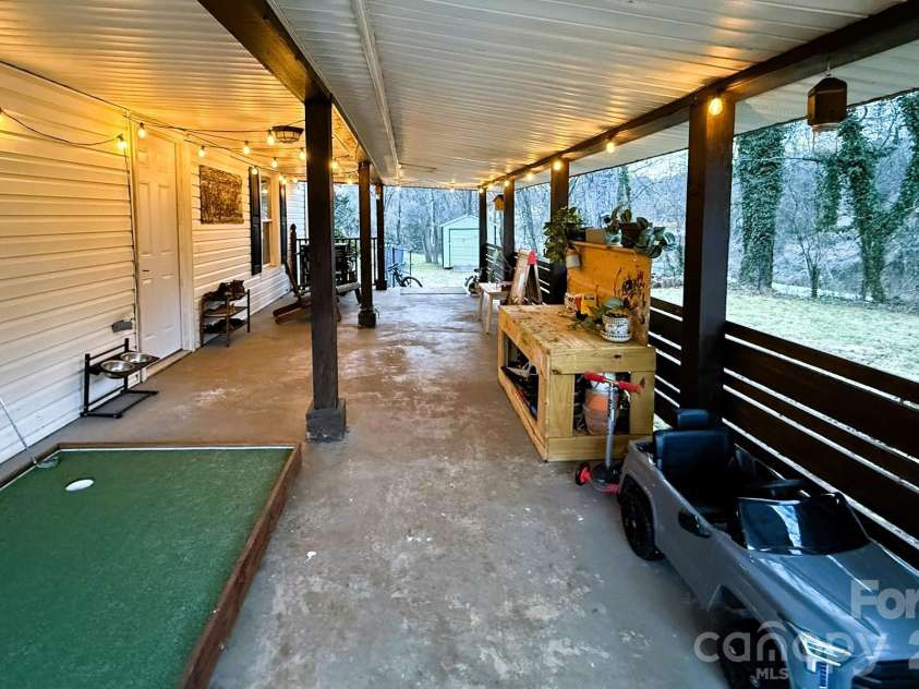246 Tryon Road, Rutherfordton, NC 28139.  MLS# CAR4344001, YatesRealty ID 8200. 