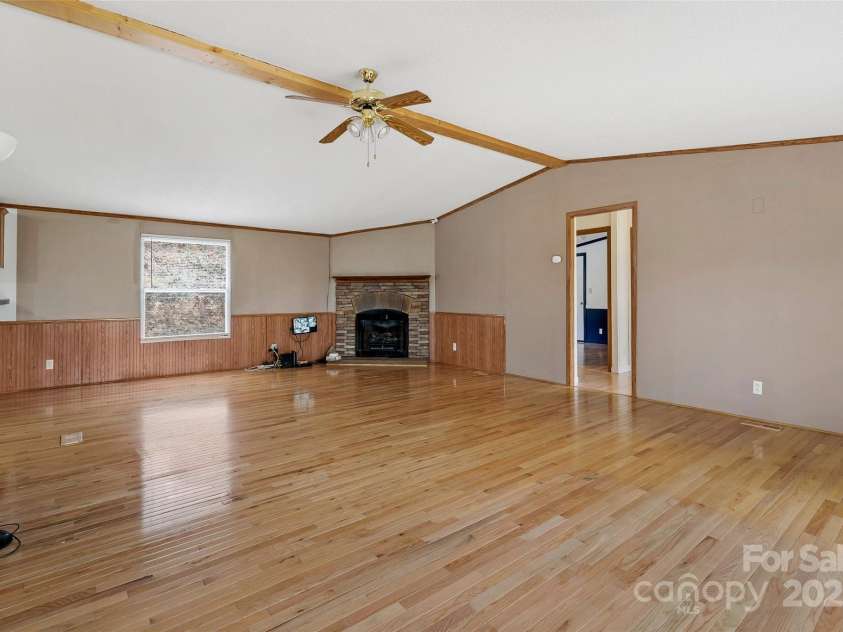 279 Henry McCall Road, Marion, NC 28752.  MLS# CAR4242647, YatesRealty ID 8202. 