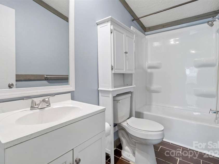 279 Henry McCall Road, Marion, NC 28752.  MLS# CAR4242647, YatesRealty ID 8202. 