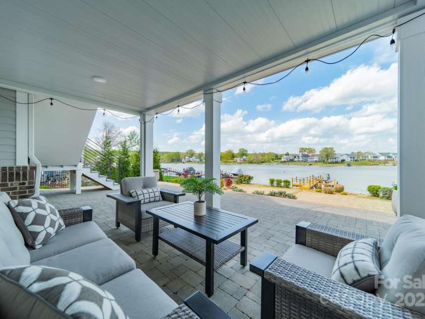 139 Little Indian Loop, Mooresville, NC 28117.  MLS# CAR4244066, YatesRealty ID 8204. 