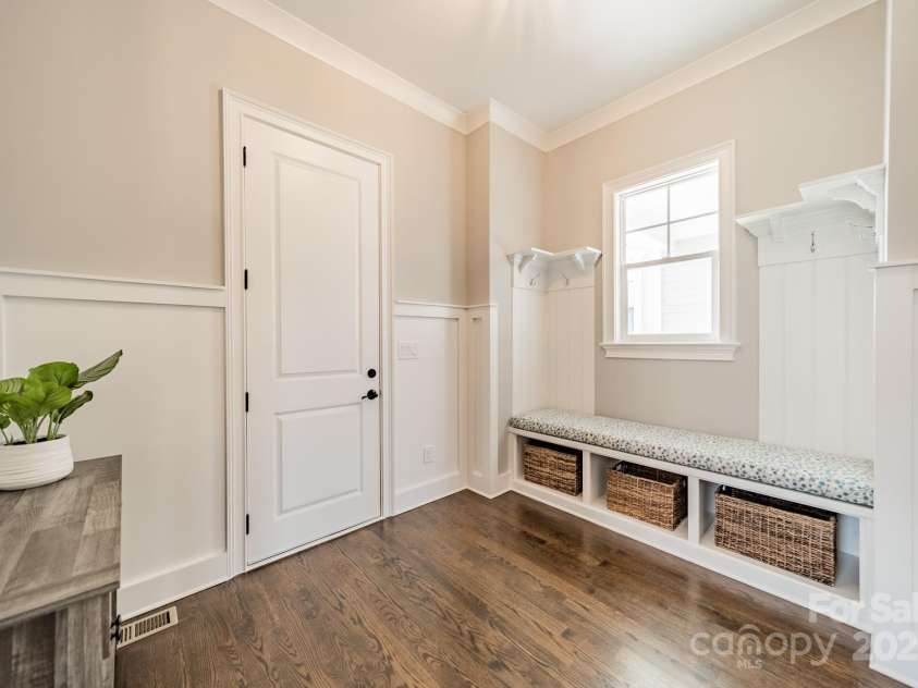 139 Little Indian Loop, Mooresville, NC 28117.  MLS# CAR4244066, YatesRealty ID 8204. Mudroom