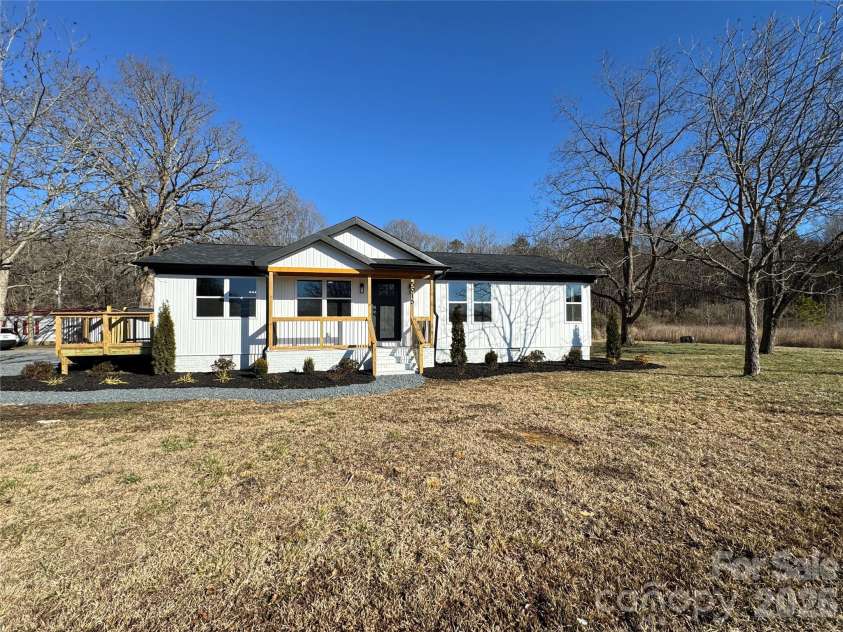 5916 Griffith Road, Monroe, NC 28112.  MLS# CAR4346922, YatesRealty ID 8204. 