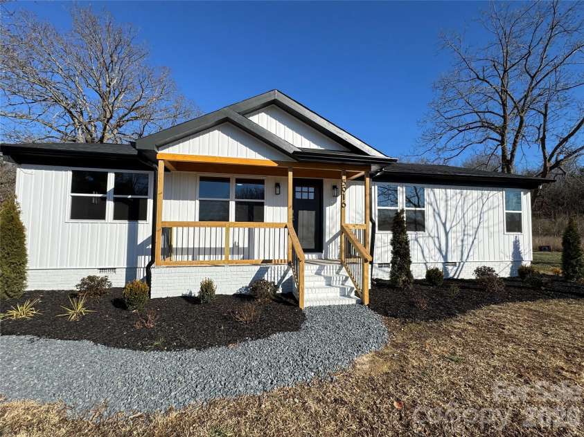 5916 Griffith Road, Monroe, NC 28112.  MLS# CAR4346922, YatesRealty ID 8204. 