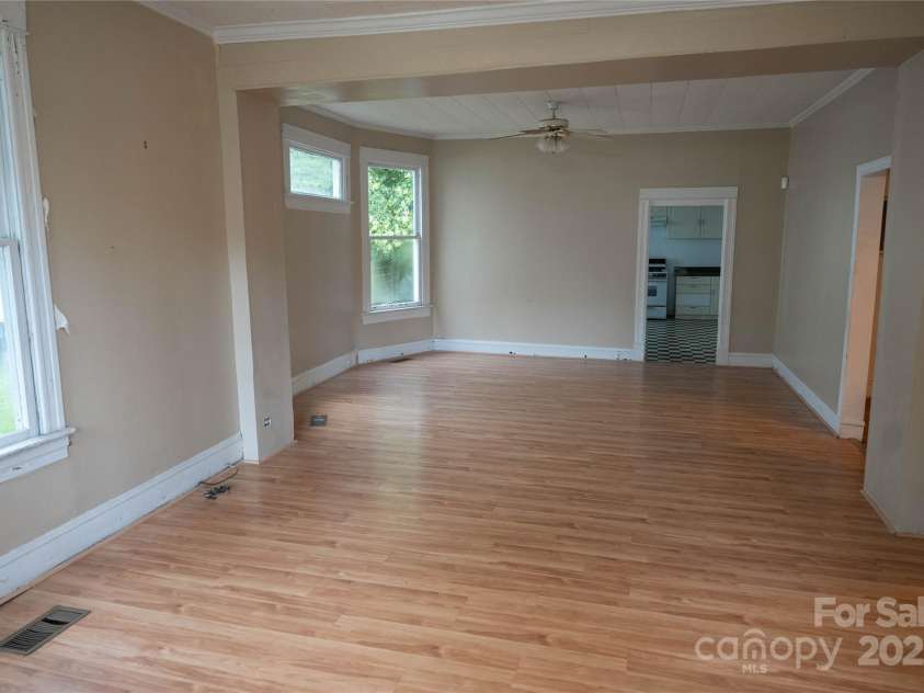 229 Marion Street, Rock Hill, SC 29730.  MLS# CAR4285917, YatesRealty ID 8206. 