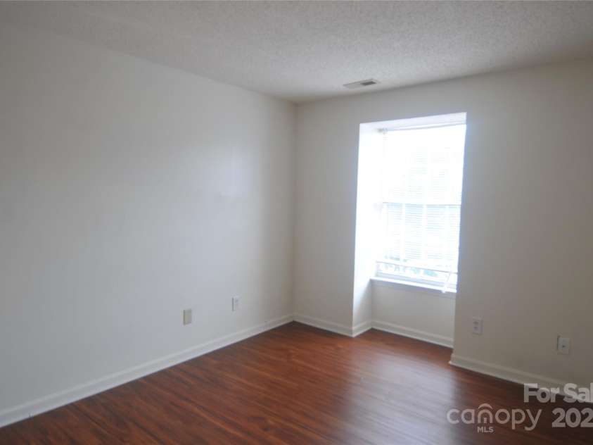 1600 H Arlyn Circle, Charlotte, NC 28213.  MLS# CAR4170460, YatesRealty ID 821. Bed #3