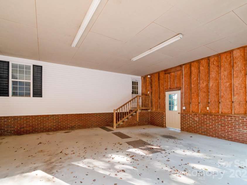 2716 Camp Creek Road, Lancaster, SC 29720.  MLS# CAR4301902, YatesRealty ID 821. 