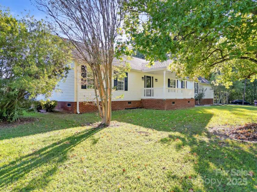 2716 Camp Creek Road, Lancaster, SC 29720.  MLS# CAR4301902, YatesRealty ID 821. 