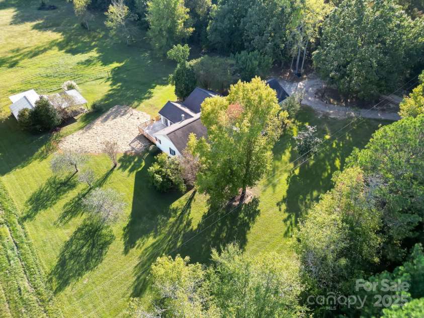 2716 Camp Creek Road, Lancaster, SC 29720.  MLS# CAR4301902, YatesRealty ID 821. 