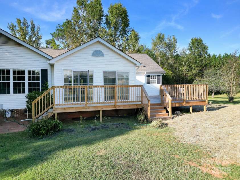 2716 Camp Creek Road, Lancaster, SC 29720.  MLS# CAR4301902, YatesRealty ID 821. 