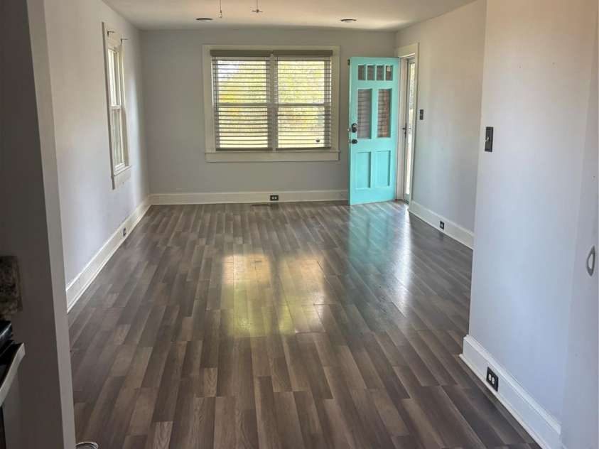 827 Horah Street, Salisbury, NC 28144.  MLS# CAR4324613, YatesRealty ID 821. 