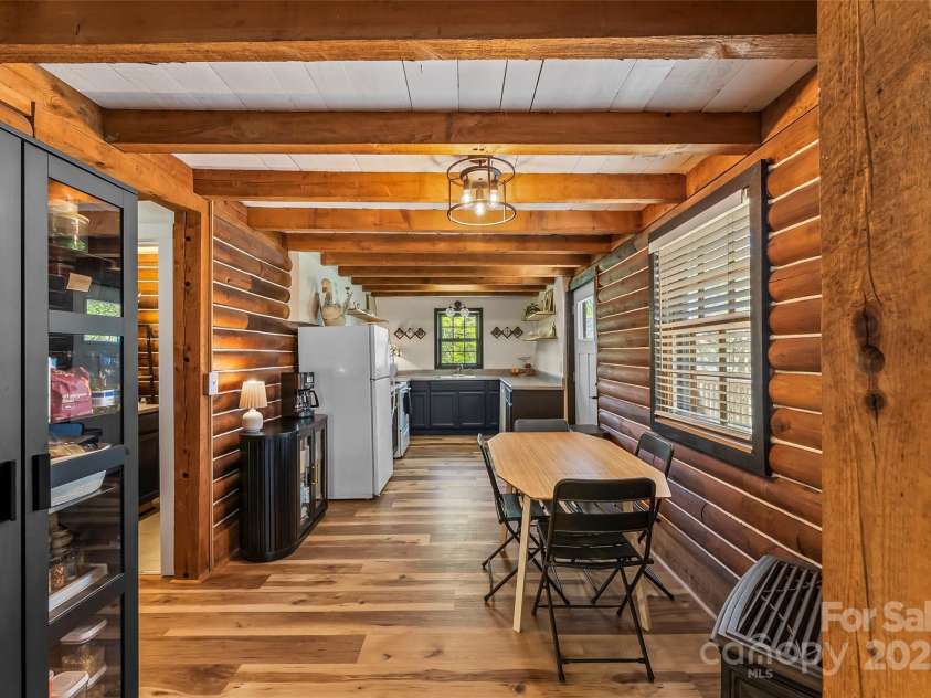 30 Greenbriar Road, Black Mountain, NC 28711.  MLS# CAR4248196, YatesRealty ID 8210. 