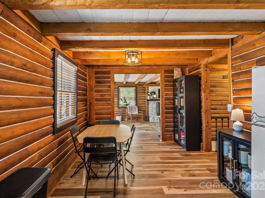 30 Greenbriar Road, Black Mountain, NC 28711.  MLS# CAR4248196, YatesRealty ID 8210. 