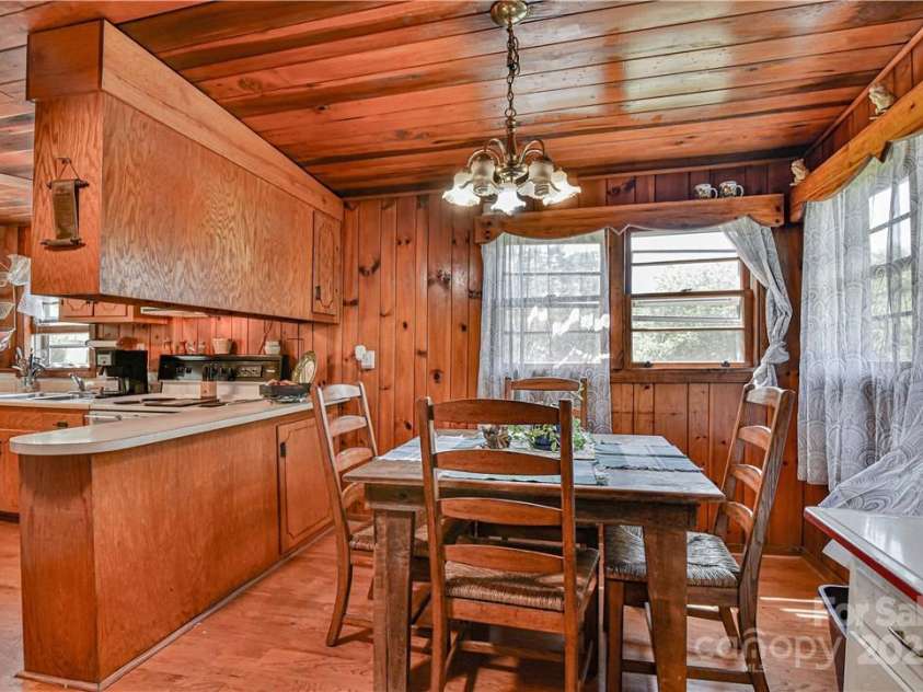 415 Weaverville Road, Asheville, NC 28804.  MLS# CAR4229156, YatesRealty ID 8211. 