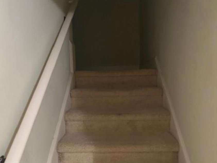 127 Victoria Park Drive, Shelby, NC 28150.  MLS# CAR4294152, YatesRealty ID 8212. STAIRS TO BONUS ROOM