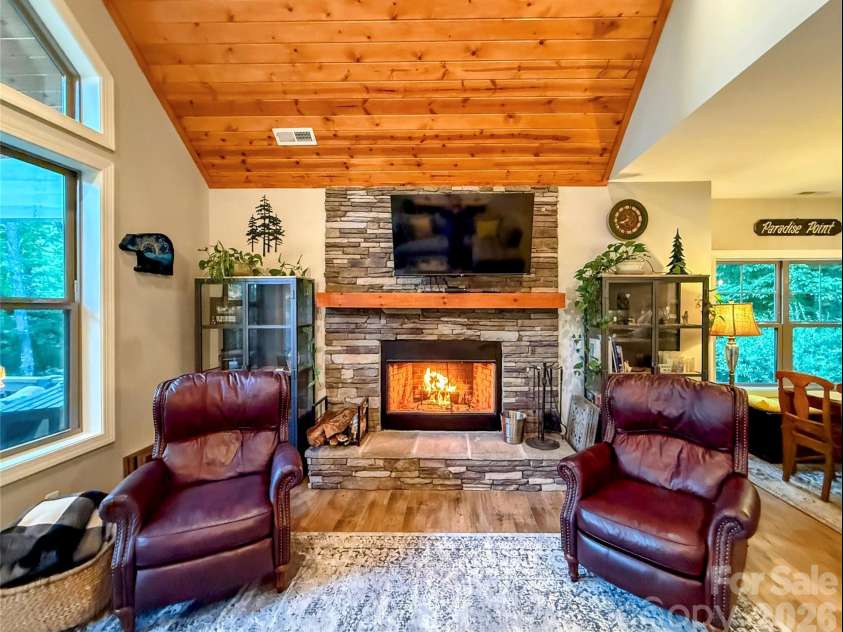 297 Paradise Point, Lake Lure, NC 28746.  MLS# CAR4361894, YatesRealty ID 8212. 