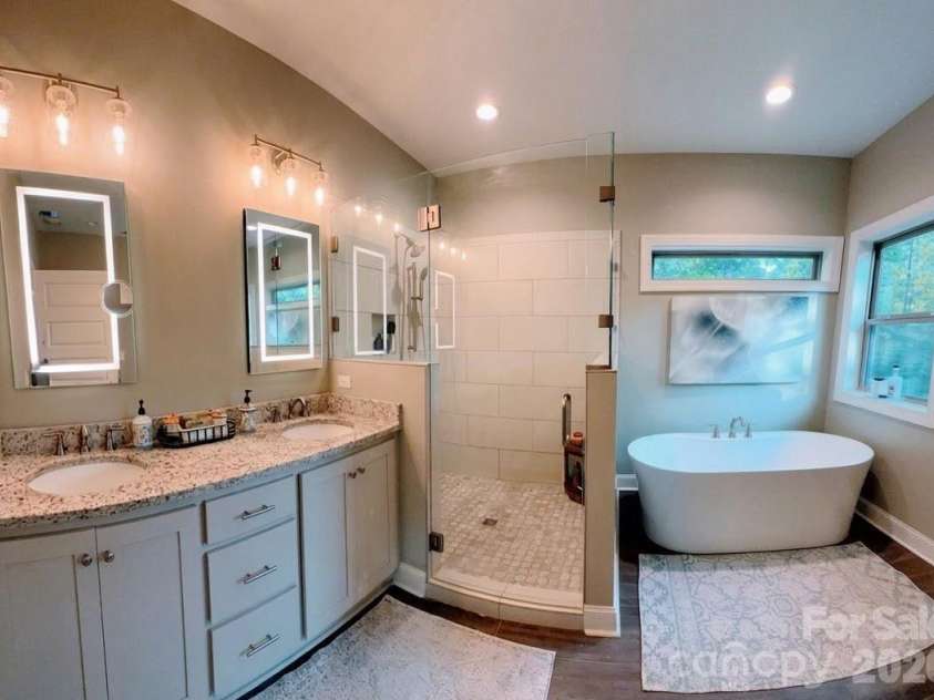 297 Paradise Point, Lake Lure, NC 28746.  MLS# CAR4361894, YatesRealty ID 8212. Fabulous bathroom!