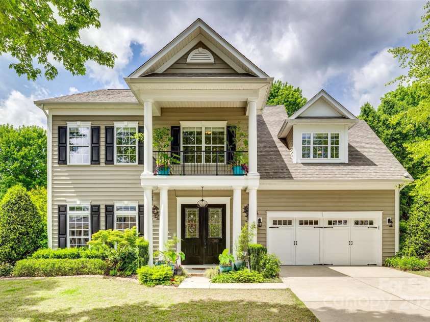349 Miners Cove Way, Fort Mill, SC 29708.  MLS# CAR4248883, YatesRealty ID 8213. 