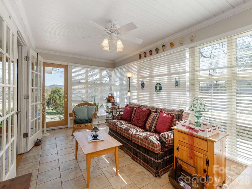 71 Fairway Drive, Etowah, NC 28729.  MLS# CAR4356694, YatesRealty ID 8213. 